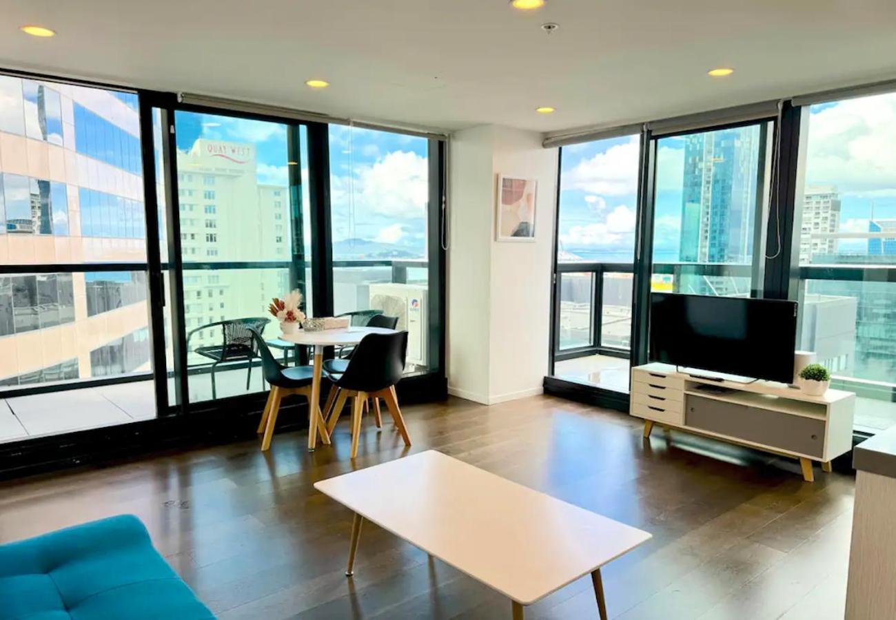 Magnificent Skytower, Sea, Habour View In Cbd Lejlighed Auckland Eksteriør billede