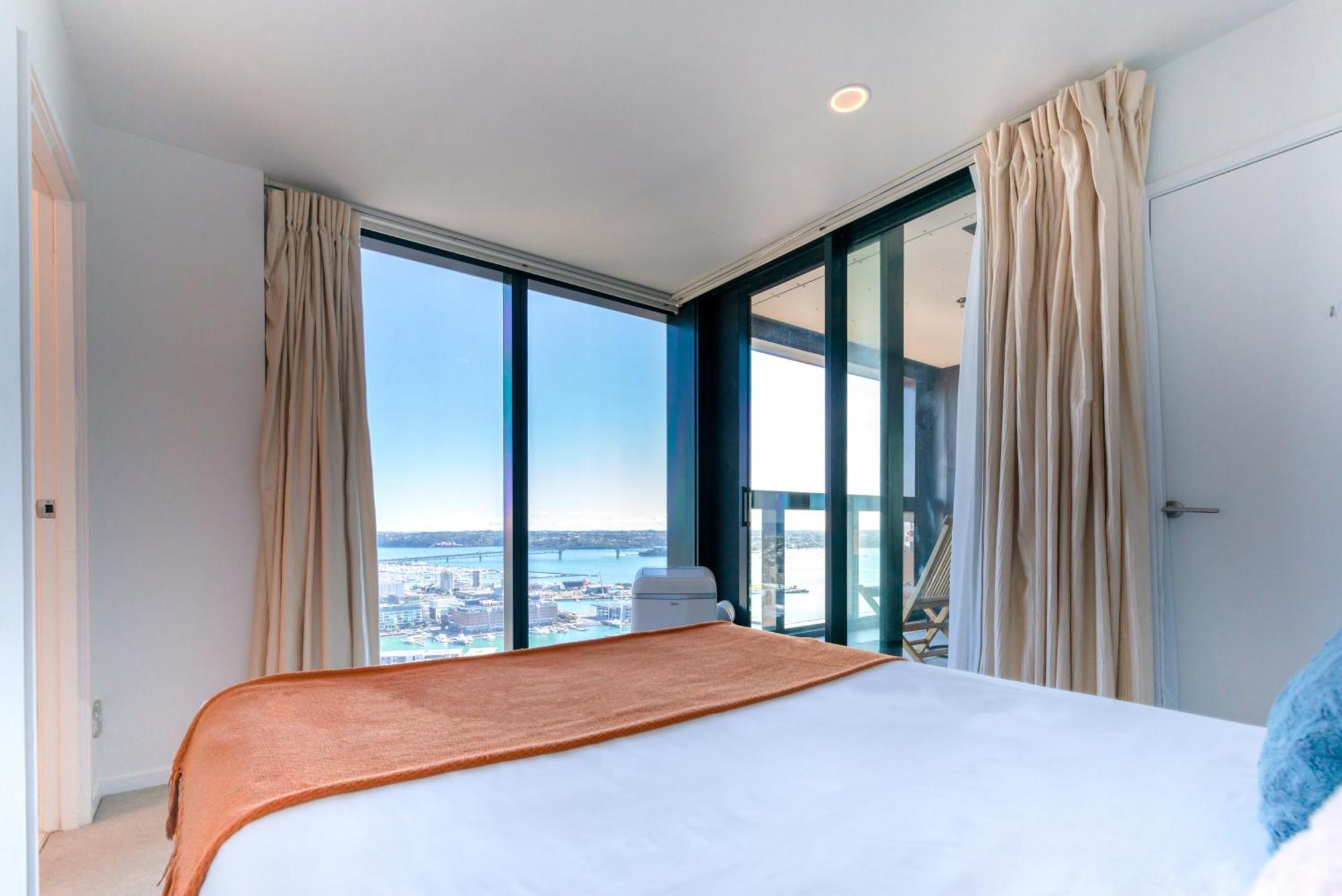 Magnificent Skytower, Sea, Habour View In Cbd Lejlighed Auckland Eksteriør billede